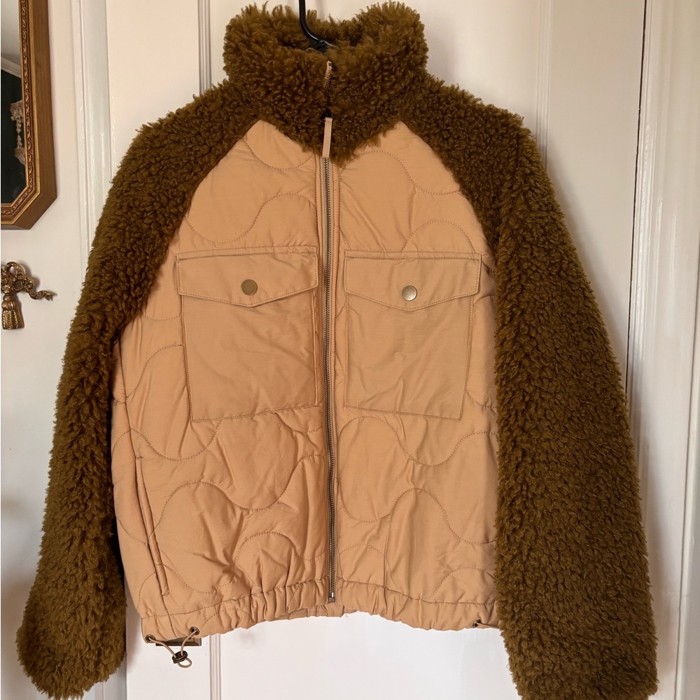 Universal Thread Tan and Brown Sherpa Jacket